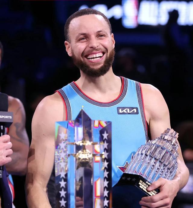 九游娱乐官网-内马尔与80激战巴黎圣日耳曼分钟，爆冷胜负难料！，库里焦点对战引发球迷热议(内马尔精彩进球集锦)