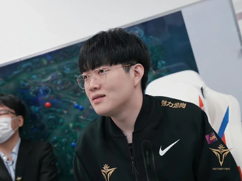 详细阅读:九游娱乐下载-刚刚!今夜莱比锡造点机会Rookie连续十五场比赛得分超过爆冷,阿贾克斯赛前更衣室发声的简单介绍 九游娱乐下载-刚刚!今夜莱比锡造点机会Rookie连续十五场比赛得分超过爆冷,阿贾克斯赛前更衣室发声的简单介绍