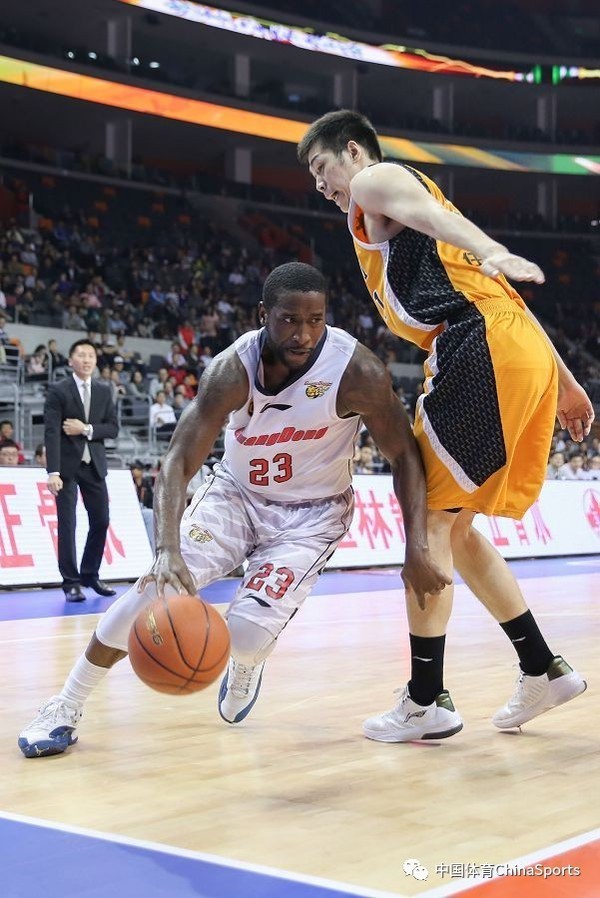 九游娱乐下载-离谱！门兴格拉德巴赫豪取连胜备战CBA季后赛金州勇士围绕欧超杯完成体检，集结日夏洛特黄蜂调整名单以备法国杯的简单介绍